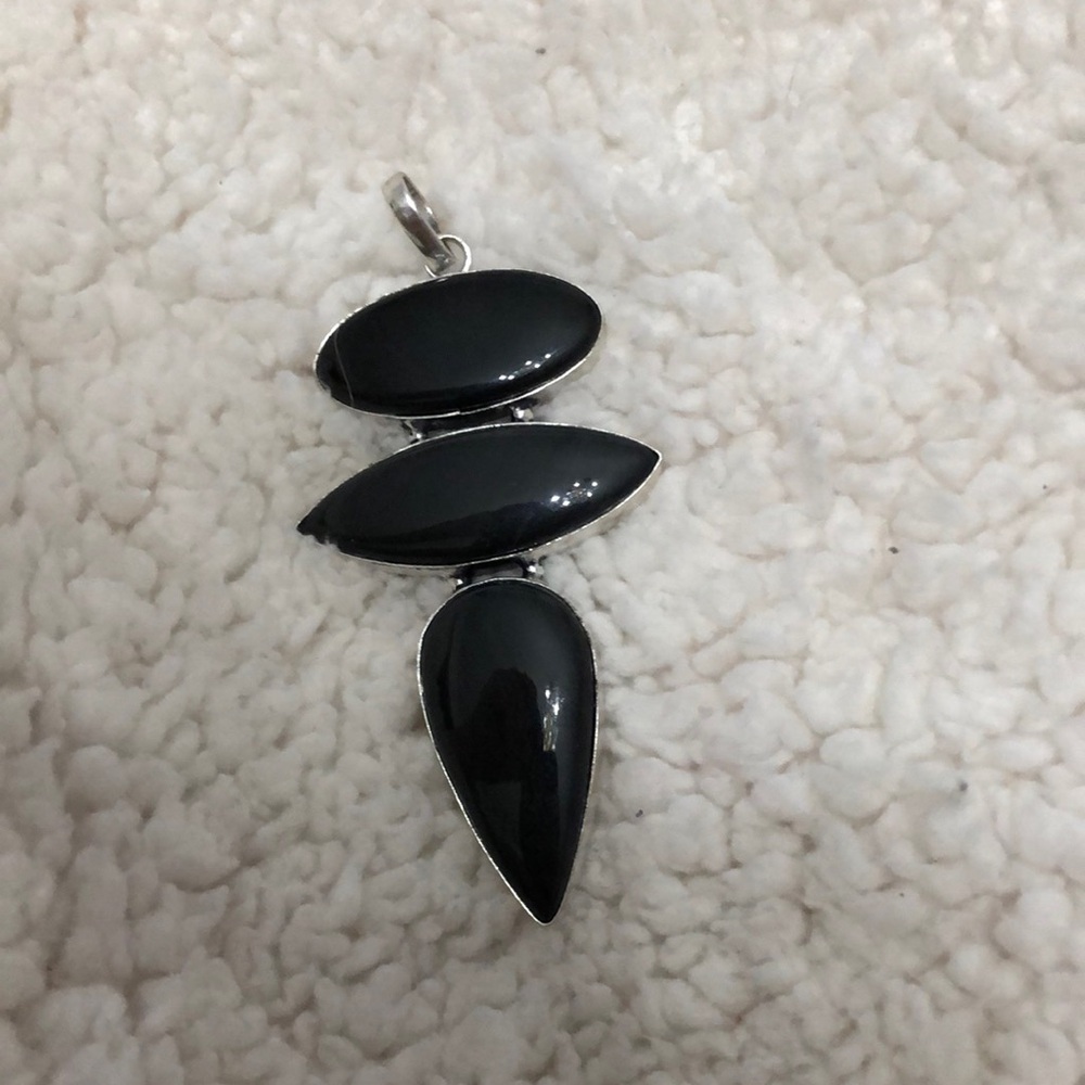 Sterling silver stone pendant